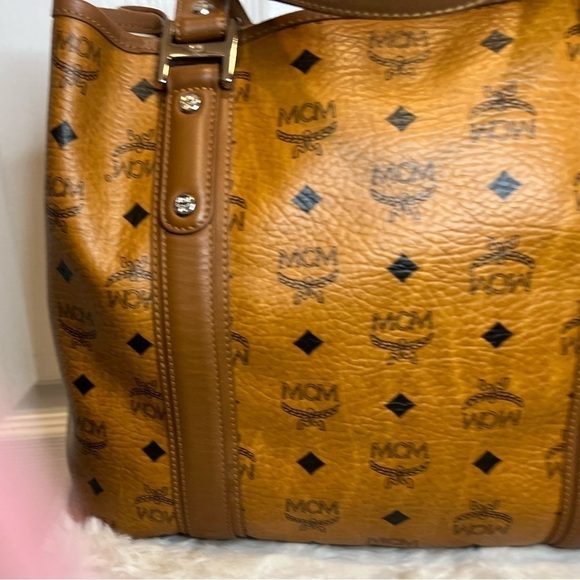 MCM COGNAC VISETOS SHOPPER TOTE BAG - Picture 4 of 15